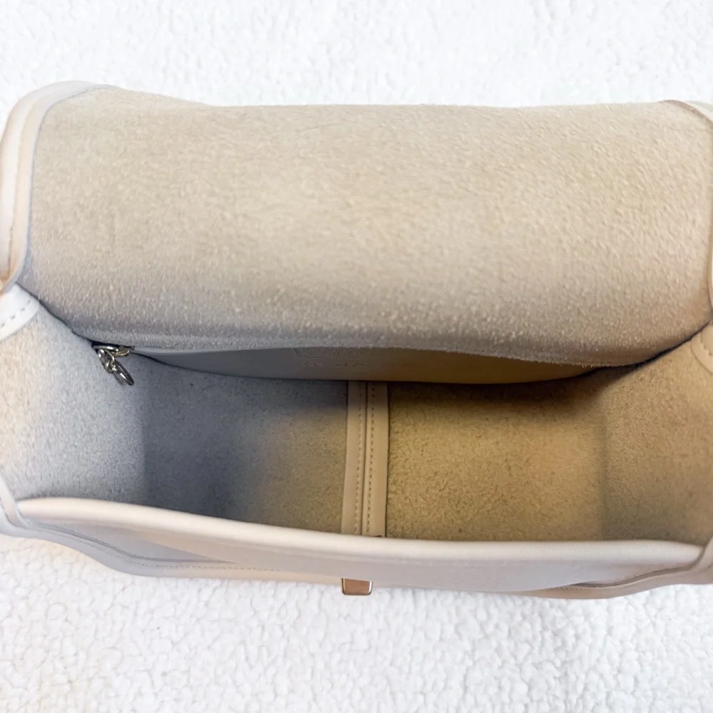 Vintage Coach 1997 Legacy Flap Bone Leather Crossbody Amazing Condition 9965 - Picture 9 of 16